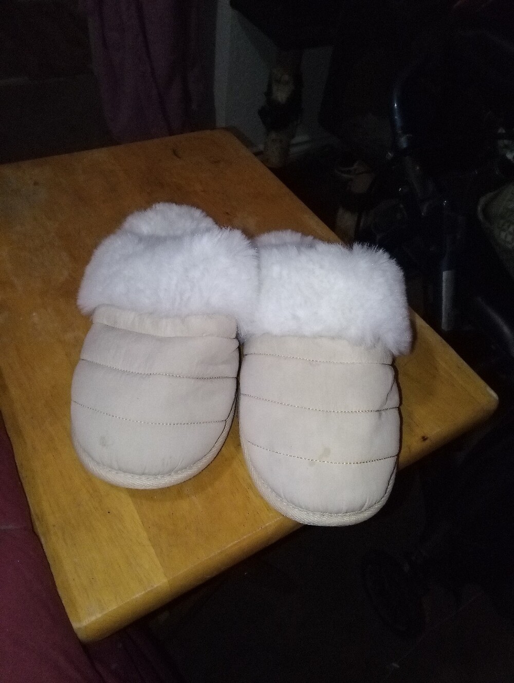 Kids Cozy Faux-Fur Lined Pink Slippers